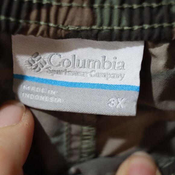 Columbia Women's Athletic Shorts - Camouflage - Picture 9 of 11